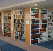 Regay biblioteczne